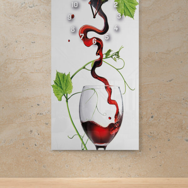 Wine'o'clock